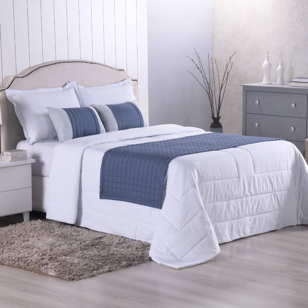 KIT PESEIRA DE CAMA COPACABANA 5 PEÇAS COM ALMOFADAS